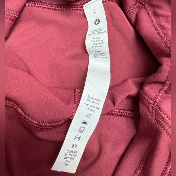 SOLD: 🍋 LULULEMON - Base Pace Bike Shorts - Picture 7 of 13